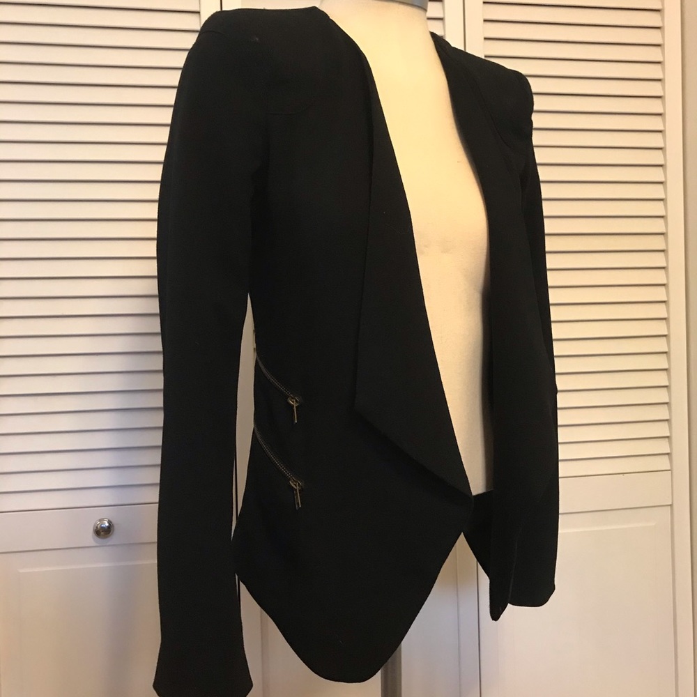 Black Blazer with zipper pleated sides